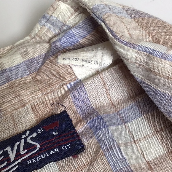 Vintage Levi’s regular fit small flannel style - Picture 5 of 10